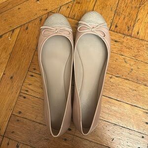 Delman leather beige slip on ballet flats, size 8